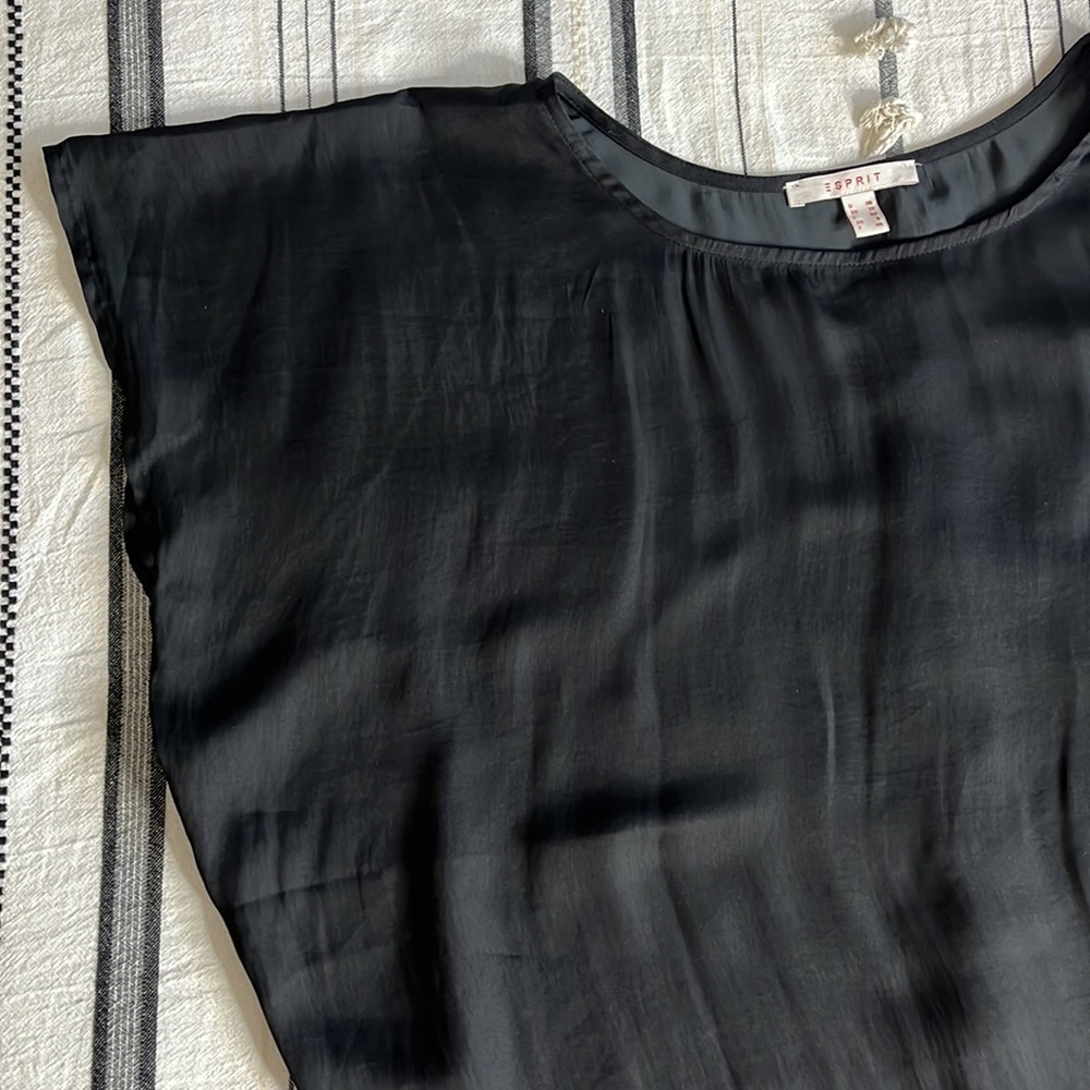 Esprit • vintage satin lightweight blouse